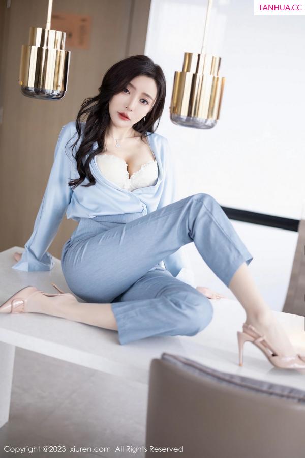 王馨瑶  [XiuRen]高清写真图 2023.07.21 No.7123 王馨瑶yanni 无内肉丝第31张图片